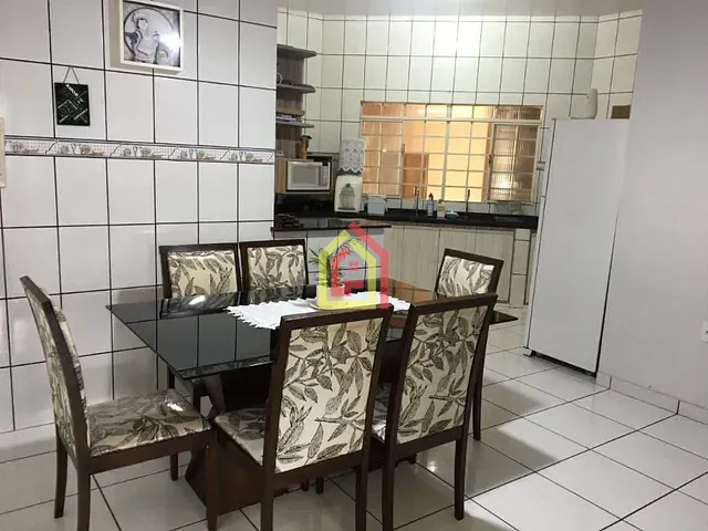 Casa com 1m² 4 quartos e 3 banheiros, à venda, no bairro Novo Horizonte em Marabá