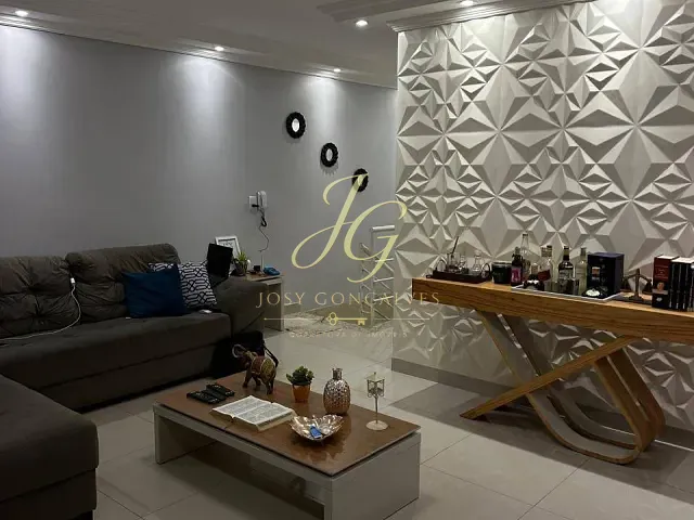 Casa 3 quartos e 3 banheiros, à venda, no bairro Vila Oliveira em Mogi das Cruzes