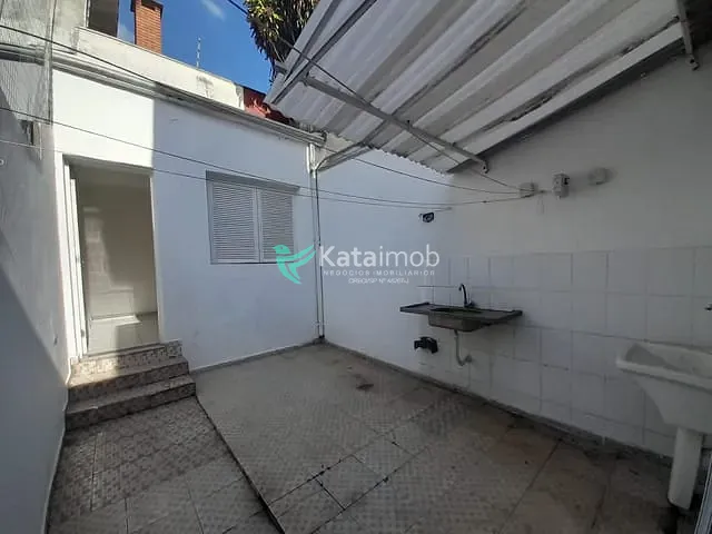 Casa 3 quartos e 4 banheiros, para alugar, no bairro Mirandópolis em São Paulo