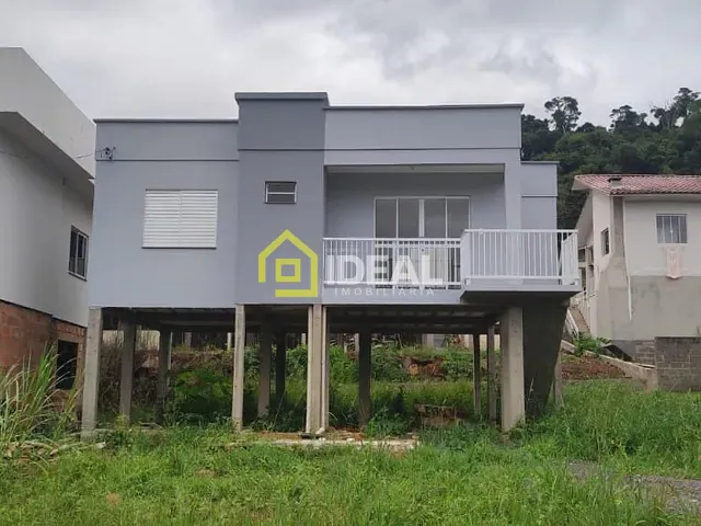 Casa 3 quartos e 1 banheiro, à venda, no bairro Poente do Sol em Concórdia