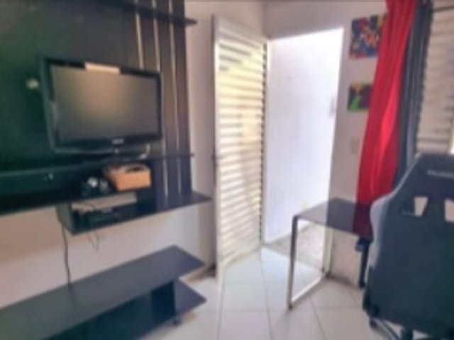 Casa 3 quartos e 1 banheiro, à venda, no bairro Tamboré em Santana de Parnaíba