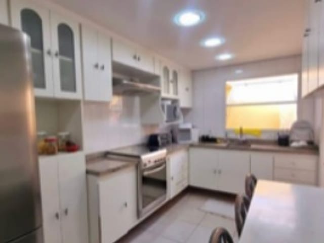 Casa 3 quartos e 1 banheiro, à venda, no bairro Tamboré em Santana de Parnaíba