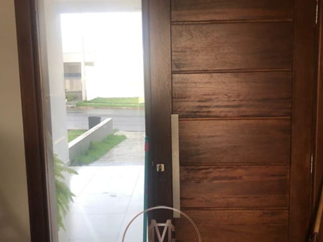 Casa com 275m² 2 quartos e 2 banheiros, à venda, no bairro Jardim Maria Luiza em Araraquara
