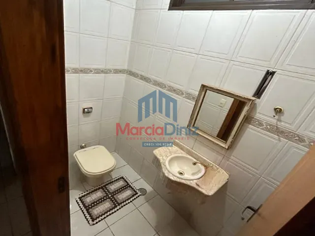 Casa com 221m² 3 quartos e 1 banheiro, à venda, no bairro Centro em Ituverava