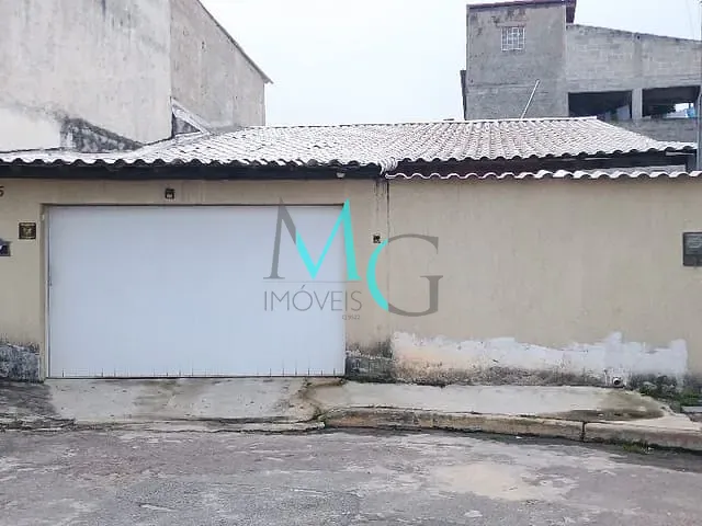 Casa com 240m² 3 quartos e 2 banheiros, à venda, no bairro Campo Grande em Rio de Janeiro