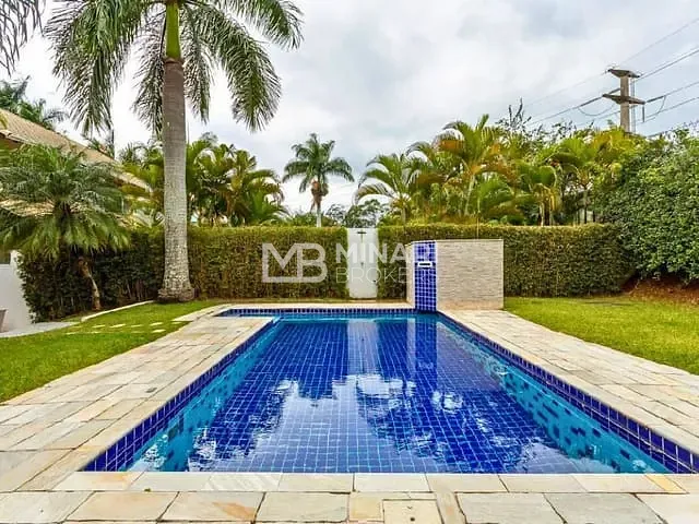 Casa com 900m² 5 quartos e 7 banheiros, à venda, no bairro Tamboré em Santana de Parnaíba