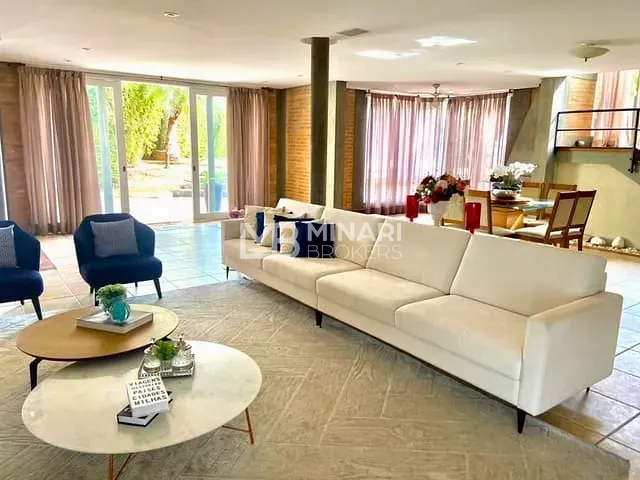 Casa com 900m² 5 quartos e 7 banheiros, à venda, no bairro Tamboré em Santana de Parnaíba