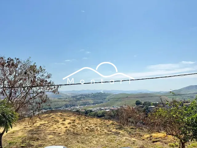 Casa 2 quartos e 3 banheiros, à venda, no bairro Mirante do Vale em Volta Redonda