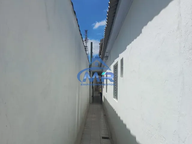 Casa com 200m² 3 quartos e 2 banheiros, à venda, no bairro Vila Granada em São Paulo