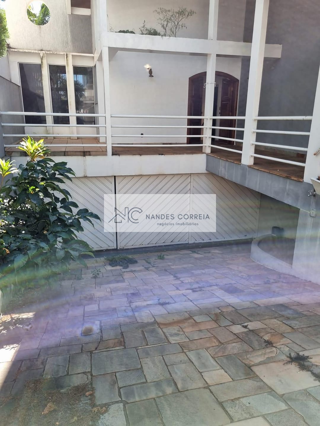 Casa à venda e aluguel com 4 quartos, 465m² - Foto 8