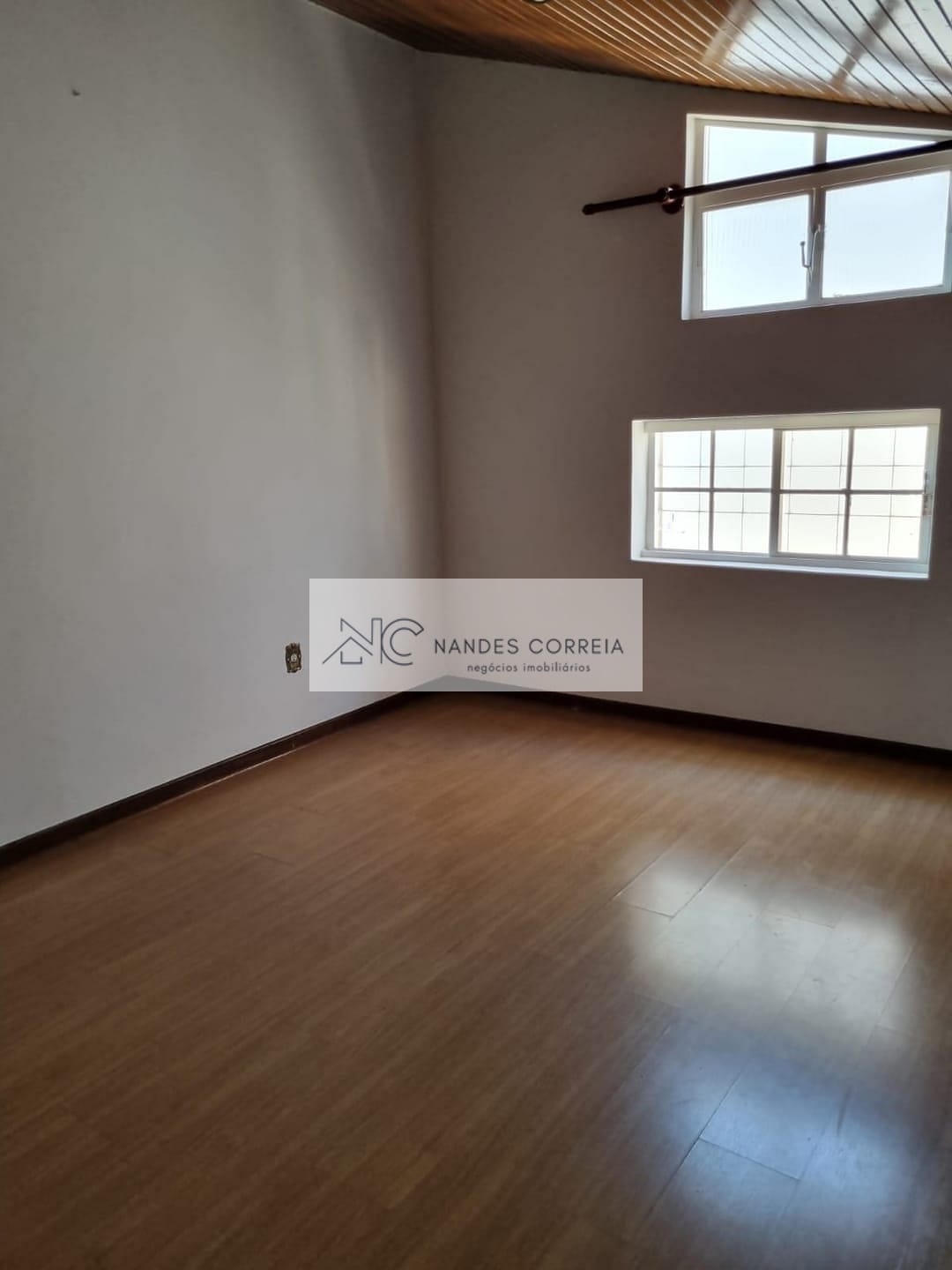 Casa à venda e aluguel com 4 quartos, 465m² - Foto 13