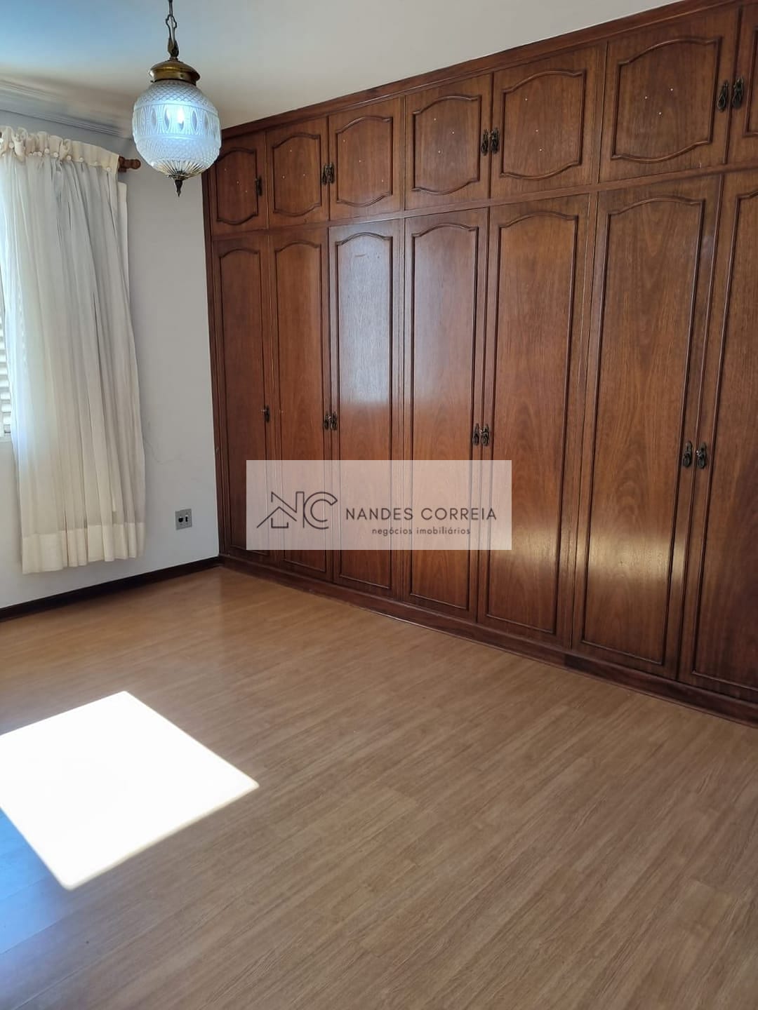Casa à venda e aluguel com 4 quartos, 465m² - Foto 20