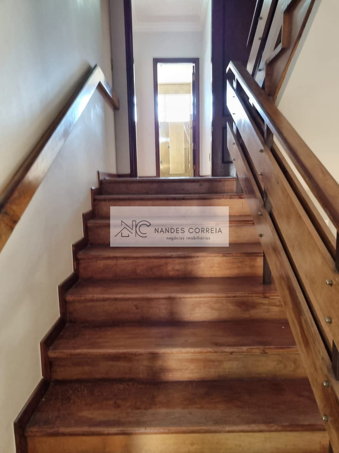 Casa à venda e aluguel com 4 quartos, 465m² - Foto 22