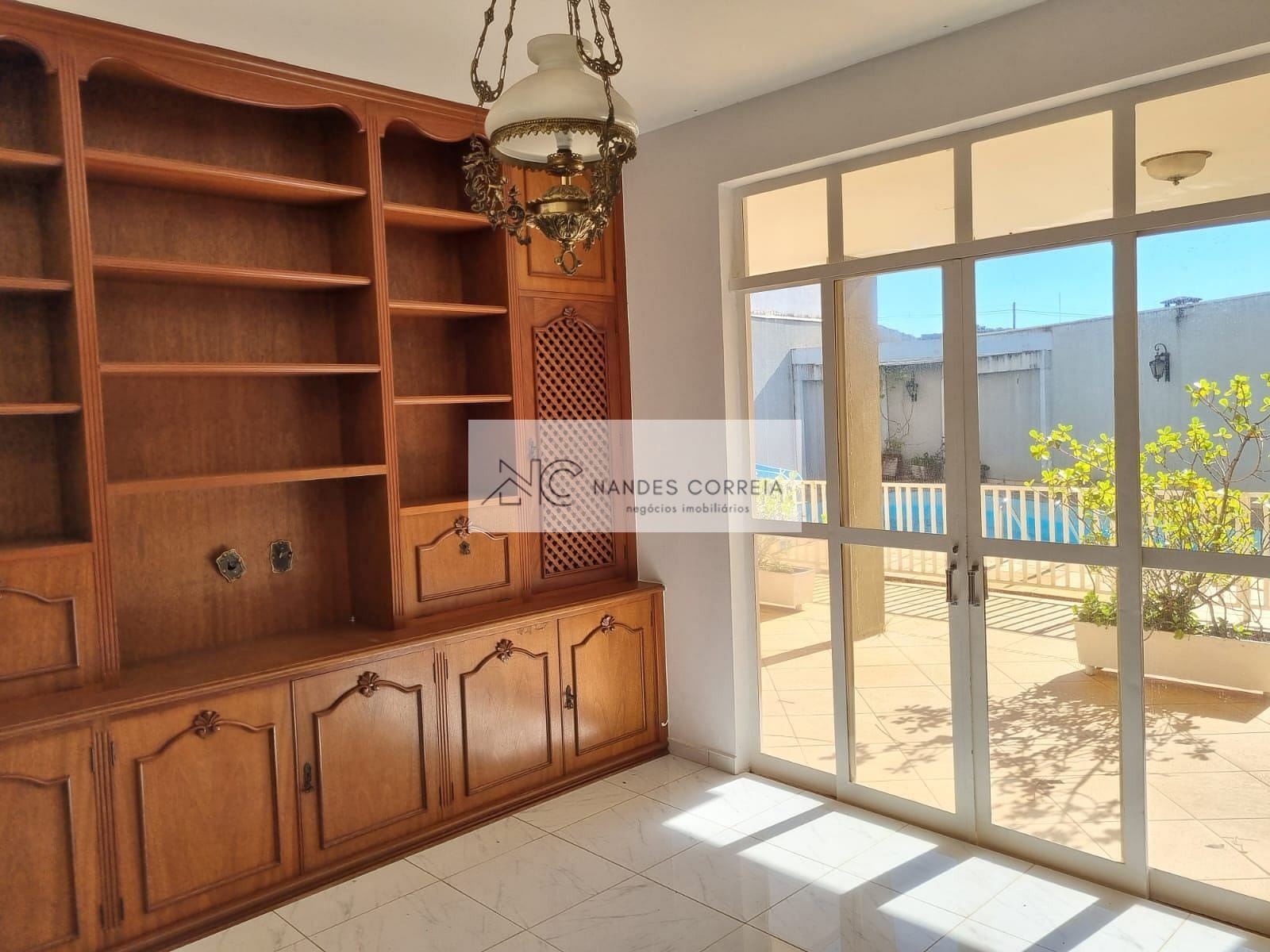 Casa à venda e aluguel com 4 quartos, 465m² - Foto 24