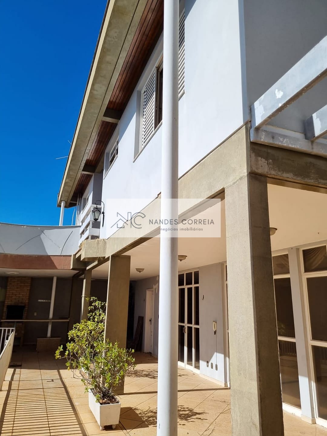 Casa à venda e aluguel com 4 quartos, 465m² - Foto 30