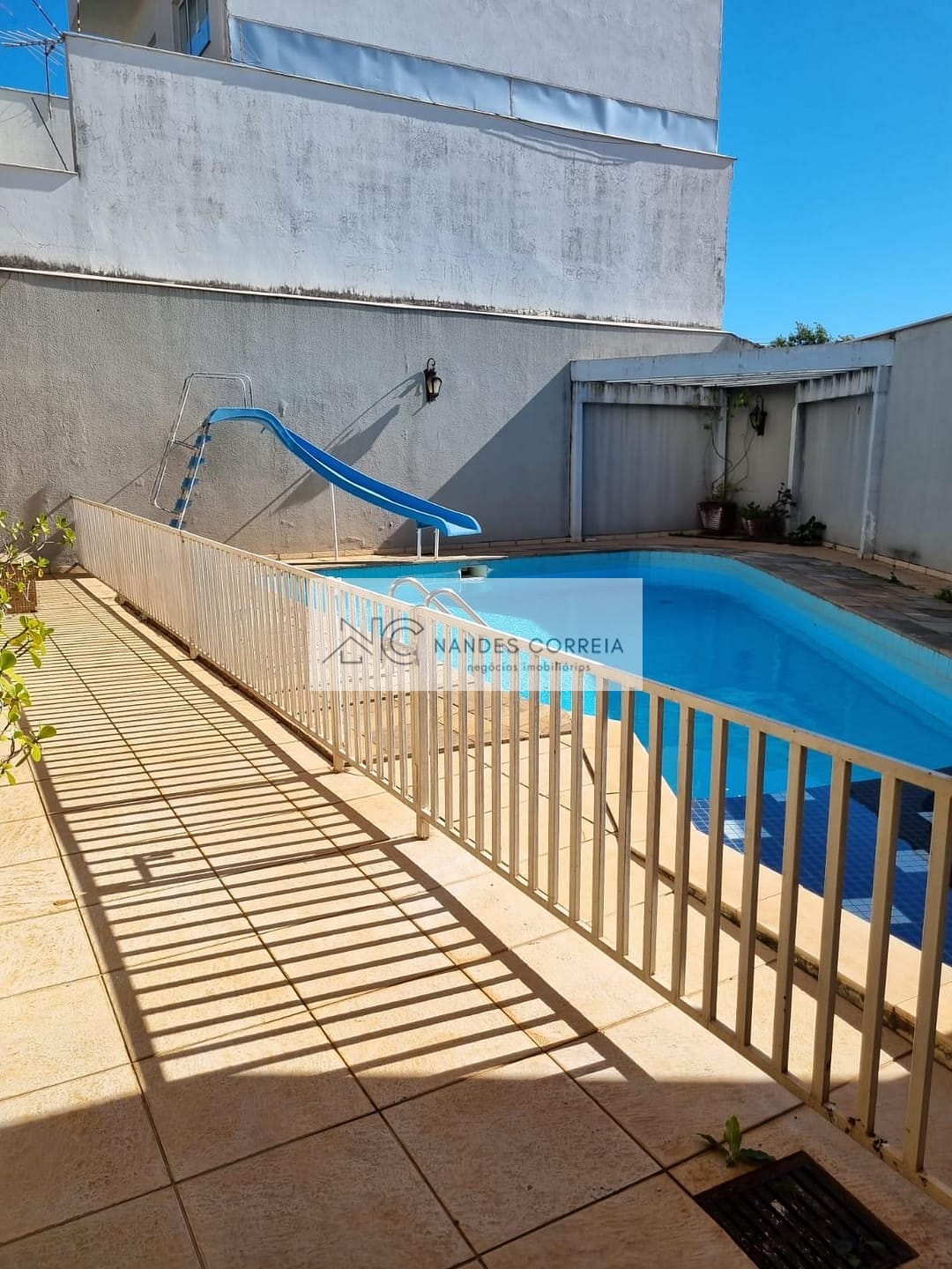 Casa à venda e aluguel com 4 quartos, 465m² - Foto 31