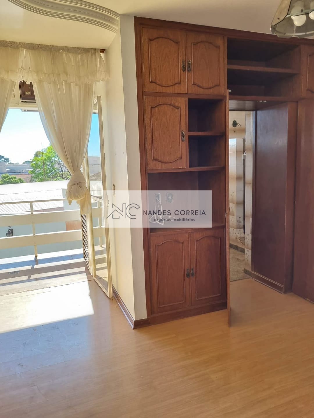 Casa à venda e aluguel com 4 quartos, 465m² - Foto 35