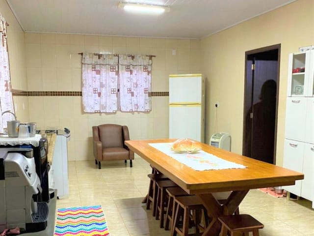 Casa com 200m² 2 quartos e 1 banheiro, à venda, no bairro Residencial Augusto Zangirolami em Olímpia