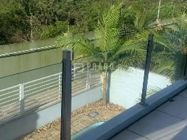 Casa 5 quartos e 4 banheiros, à venda, no bairro São Gonçalo em Pelotas