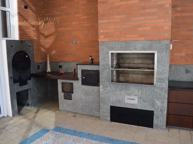 Casa com 1143m², à venda ou para alugar, no bairro Juvevê em Curitiba