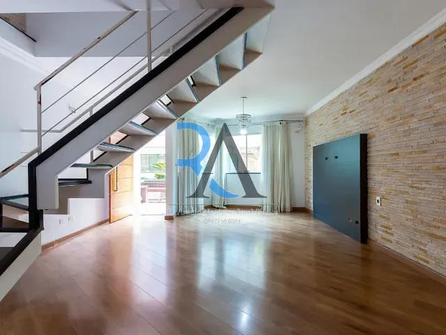 Casa 3 quartos e 4 banheiros, à venda ou para alugar, no bairro Vila Santa Clara em São Paulo