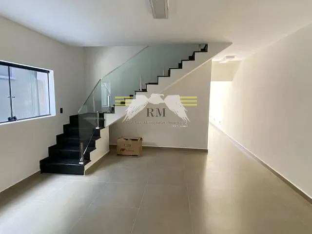 Casa com 300m² 3 quartos e 3 banheiros, à venda, no bairro Vila Talarico em São Paulo