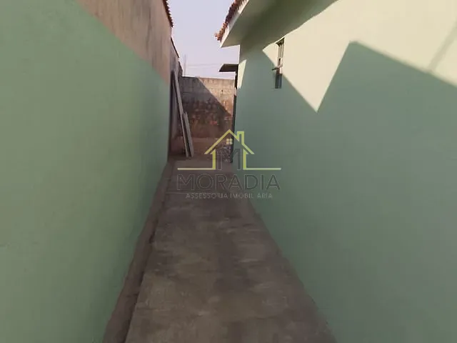Casa com 170m² 2 quartos e 1 banheiro, à venda ou para alugar, no bairro Jardim Europa em Guaxupé