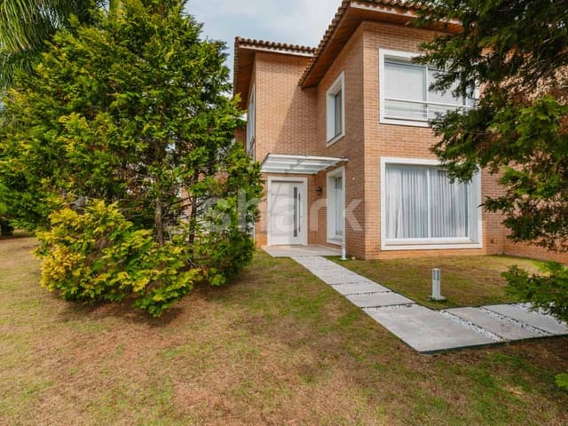 Casa com 1080m² 4 quartos e 7 banheiros, à venda, no bairro Alphaville em Santana de Parnaíba