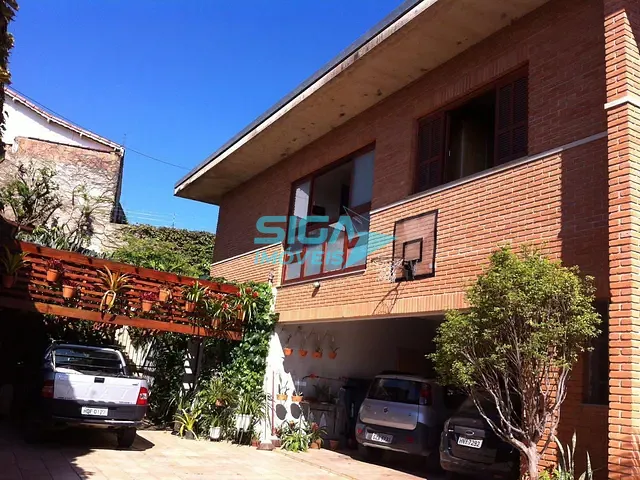 Casa com 900m² 6 quartos e 4 banheiros, à venda, no bairro Pousada dos Campos em Pouso Alegre
