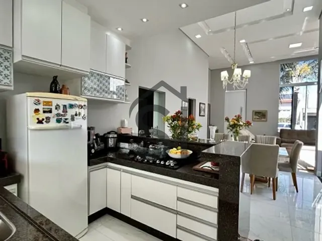 Casa com 300m² 3 quartos e 4 banheiros, à venda, no bairro Residencial Imigrantes em Nova Odessa