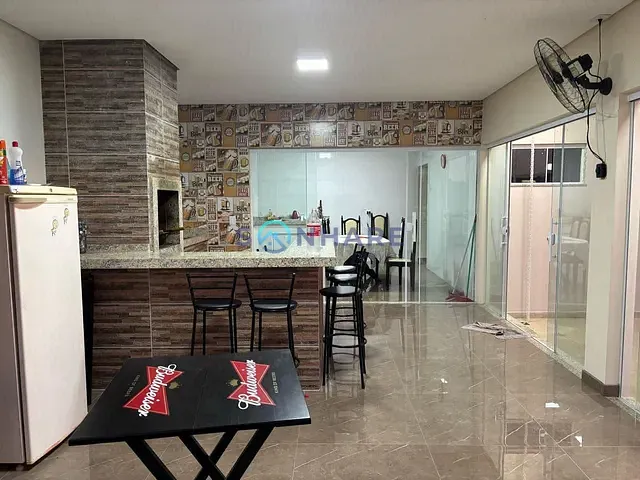 Casa com 222m² 2 quartos e 1 banheiro, à venda, no bairro Alemoa em Siqueira Campos