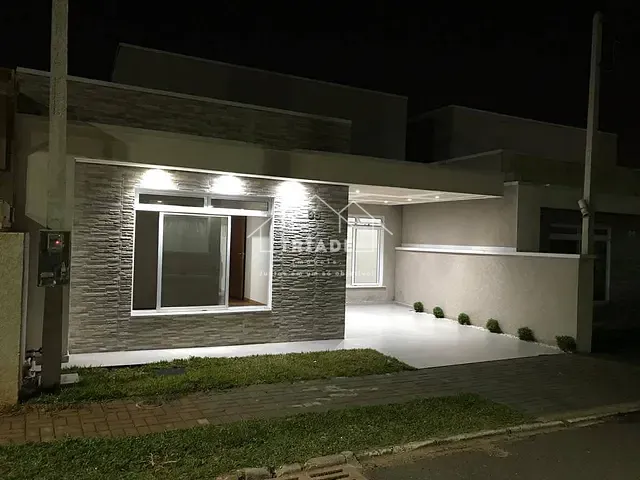 Casa 3 quartos e 1 banheiro, à venda, no bairro Centro em Contenda