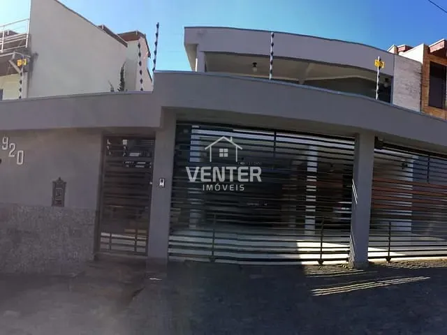 Casa com 380m² 3 quartos e 2 banheiros, à venda, no bairro Campos Elíseos em Taubaté