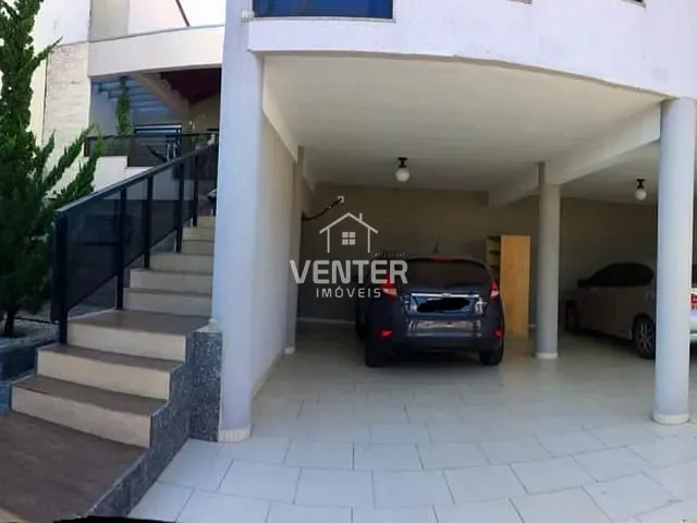 Casa com 380m² 3 quartos e 2 banheiros, à venda, no bairro Campos Elíseos em Taubaté