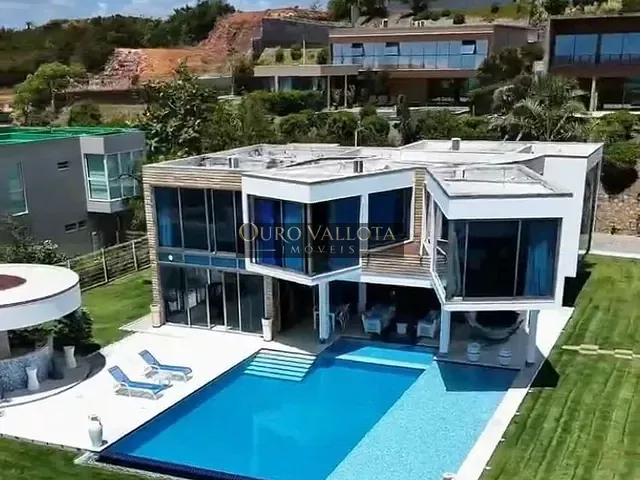 Casa com 1050m² 3 quartos e 4 banheiros, à venda, no bairro Jacarecica em Maceió