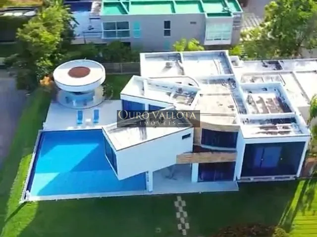Casa com 1050m² 3 quartos e 4 banheiros, à venda, no bairro Jacarecica em Maceió