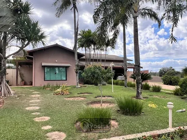 Casa 3 quartos e 4 banheiros, à venda, no bairro Chácara São José em Jaguariúna