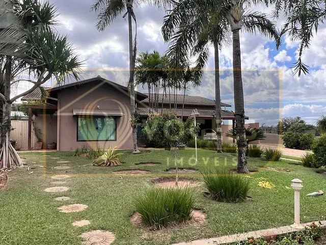 Casa 3 quartos e 4 banheiros, à venda, no bairro Chácara São José em Jaguariúna