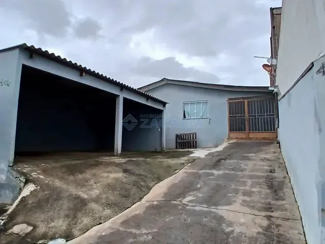 Casa 3 quartos e 1 banheiro, para alugar, no bairro Jardim Trabalhista em Apucarana