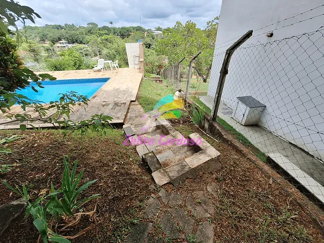 Casa com 3000m² 4 quartos e 3 banheiros, à venda, no bairro Condomínio Vale do Ouro em Ribeirão das Neves