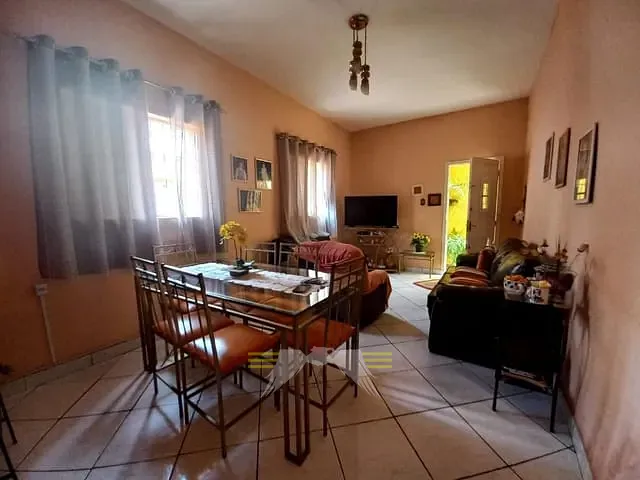 Casa com 189m² 2 quartos e 2 banheiros, à venda, no bairro Tatuapé em São Paulo
