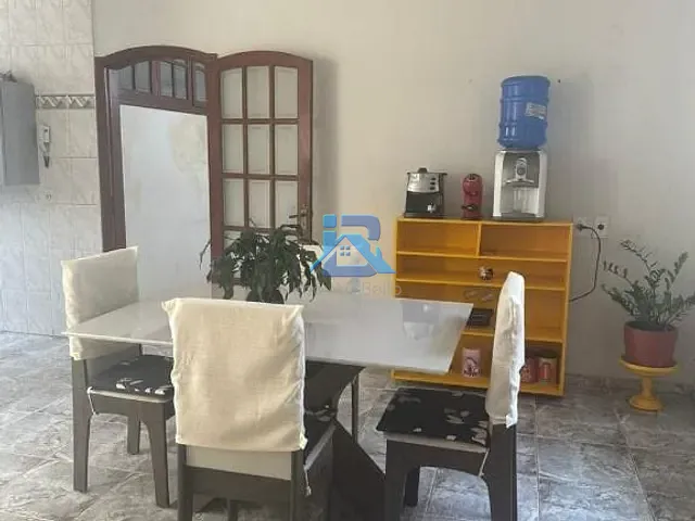 Casa com 280m² 2 quartos e 3 banheiros, à venda, no bairro Centro em Itatiba