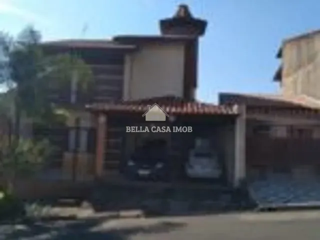 Casa com 200m² 3 quartos e 3 banheiros, à venda, no bairro Jardim Piazza di Roma em Sorocaba