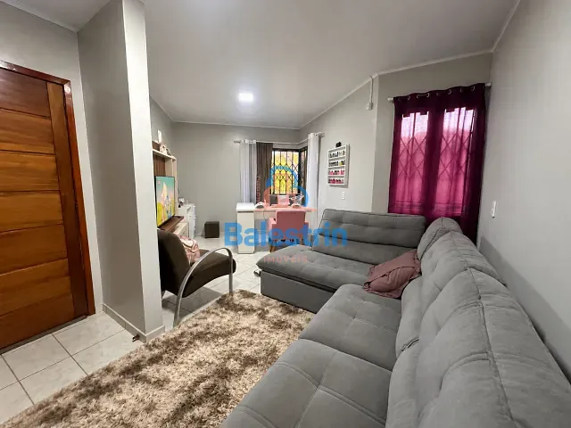 Casa 2 quartos e 1 banheiro, à venda, no bairro Das Nações em Fraiburgo