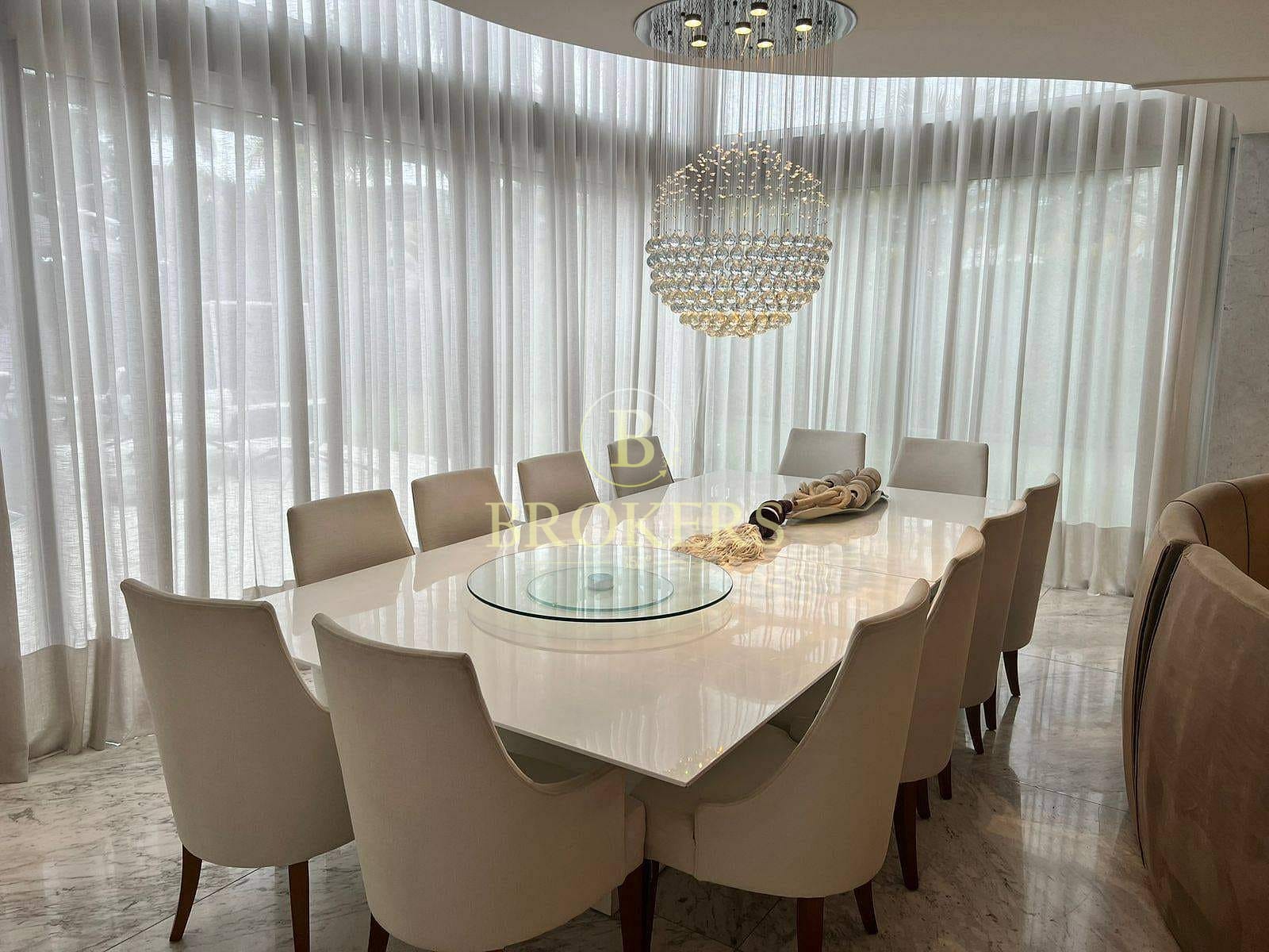 Casa à Venda na Barra da Tijuca, Rio de Janeiro – Design Contemporâneo e Alto Padrão