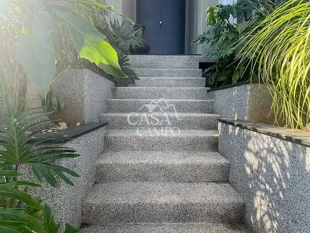 Casa com 1009m² 5 quartos e 8 banheiros, à venda, no bairro Condomínio Plaza Athénée em Itu