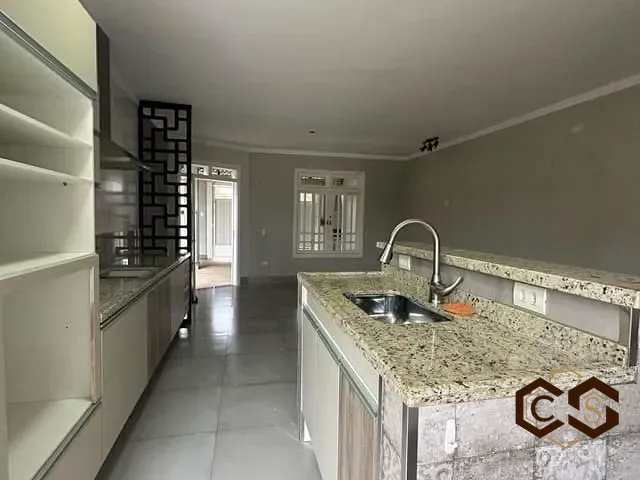 Casa com 270m² 2 quartos e 2 banheiros, à venda, no bairro Nucleo Residencial Professor Carlos Aldrovandi em Indaiatuba