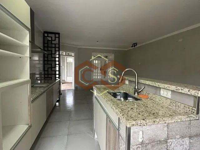 Casa com 270m² 2 quartos e 2 banheiros, à venda, no bairro Nucleo Residencial Professor Carlos Aldrovandi em Indaiatuba