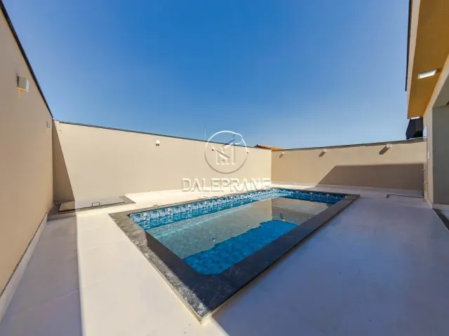 Casa 4 quartos e 6 banheiros, à venda, no bairro Setor Habitacional Vicente Pires em Brasília