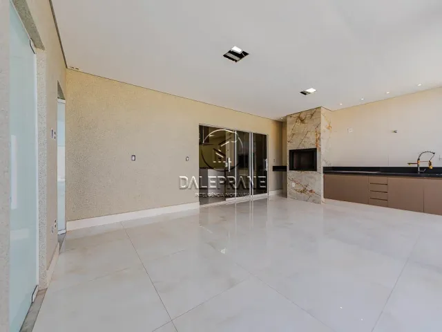 Casa 4 quartos e 6 banheiros, à venda, no bairro Setor Habitacional Vicente Pires em Brasília